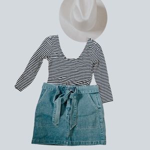 20’s style feature scoop neck and back body suite